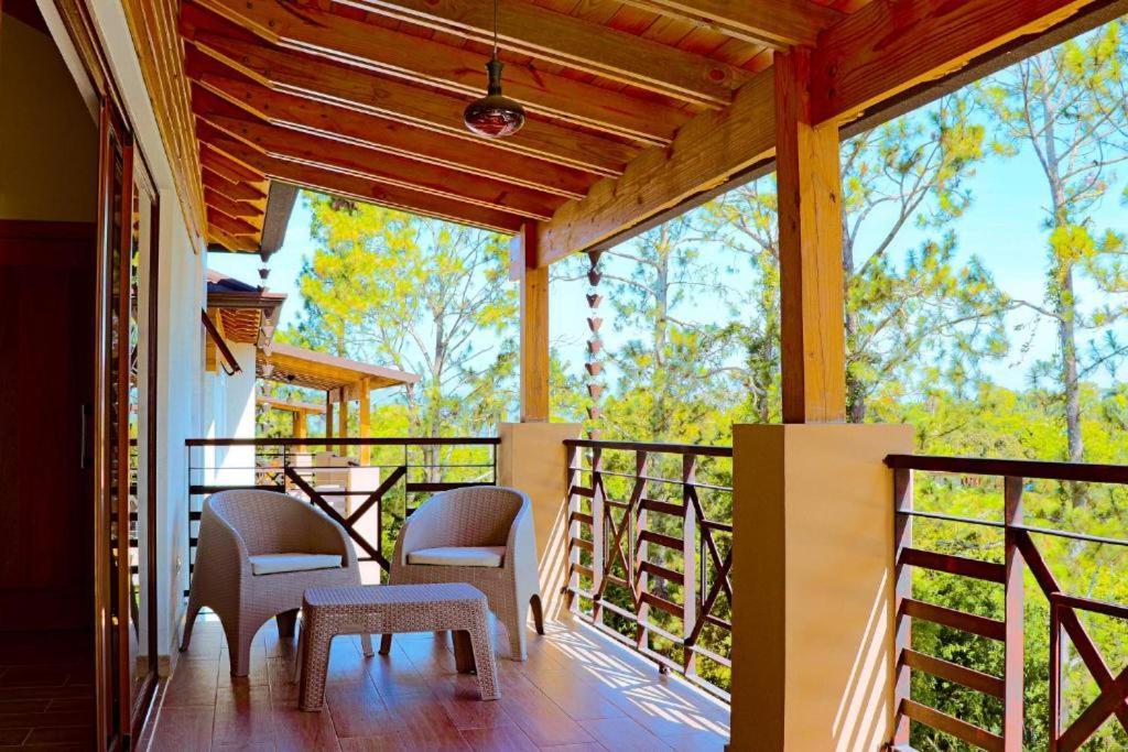 Jarabacoa Villas With Private Pool And Parking Exteriér fotografie
